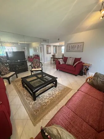 $3,500 | 15109 Ashland Drive, Unit 323, Delray Beach, FL 33484