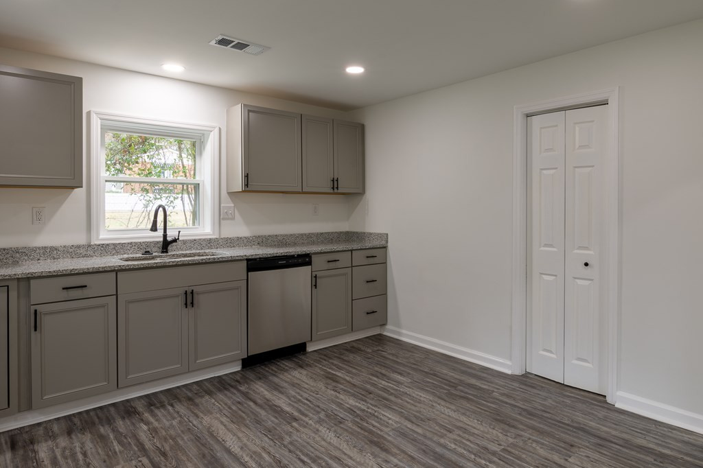 2117 Harding Road Augusta, GA 30906 - Photo 7 of 24