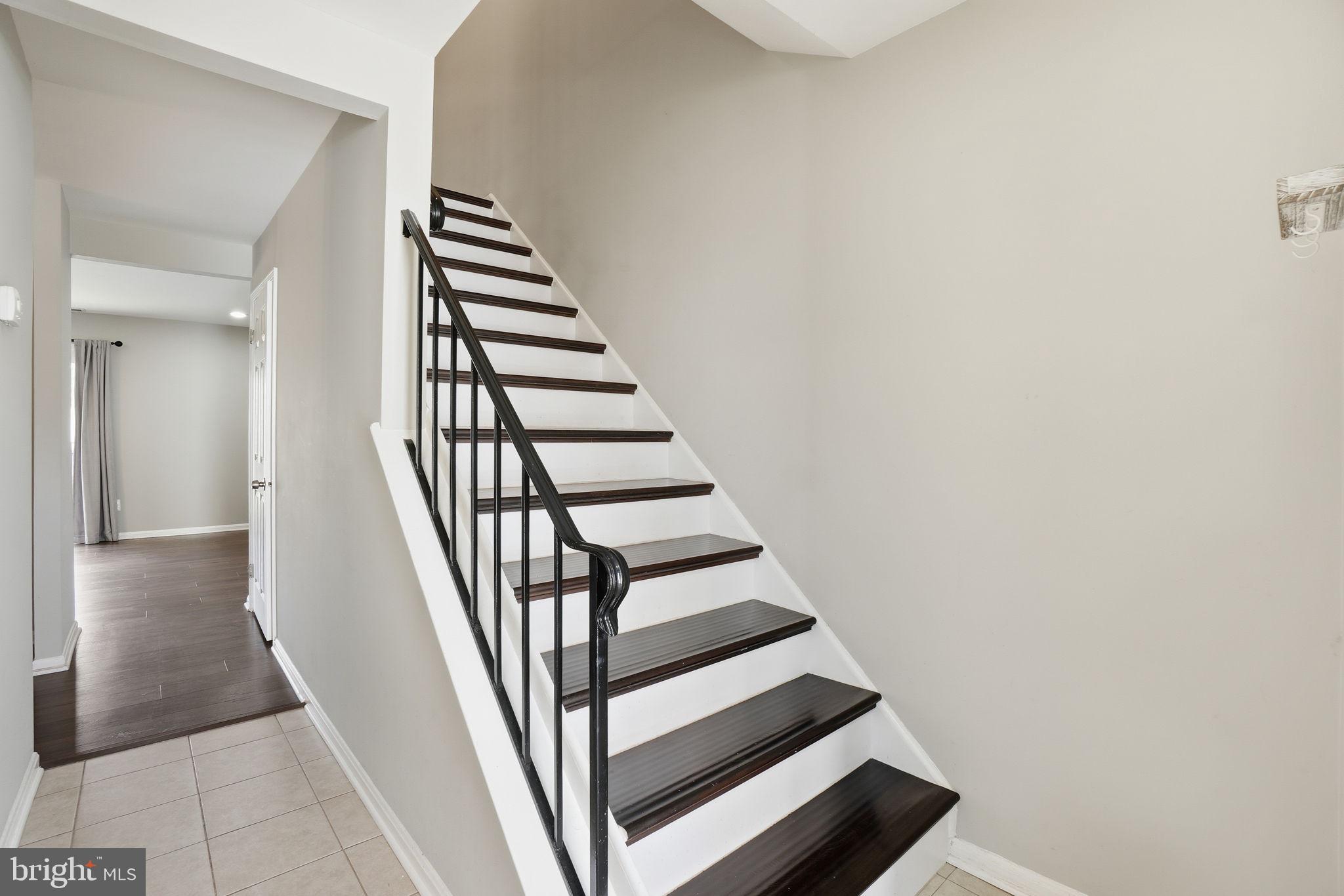 9175 Broken Oak Place, Unit 39B Burke, VA 22015 - Photo 16 of 35