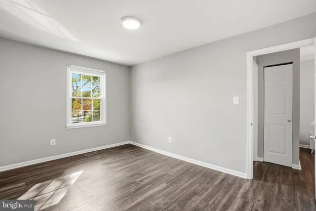 $2,800 | 9175 Broken Oak Place, Unit 39B, Burke, VA 22015