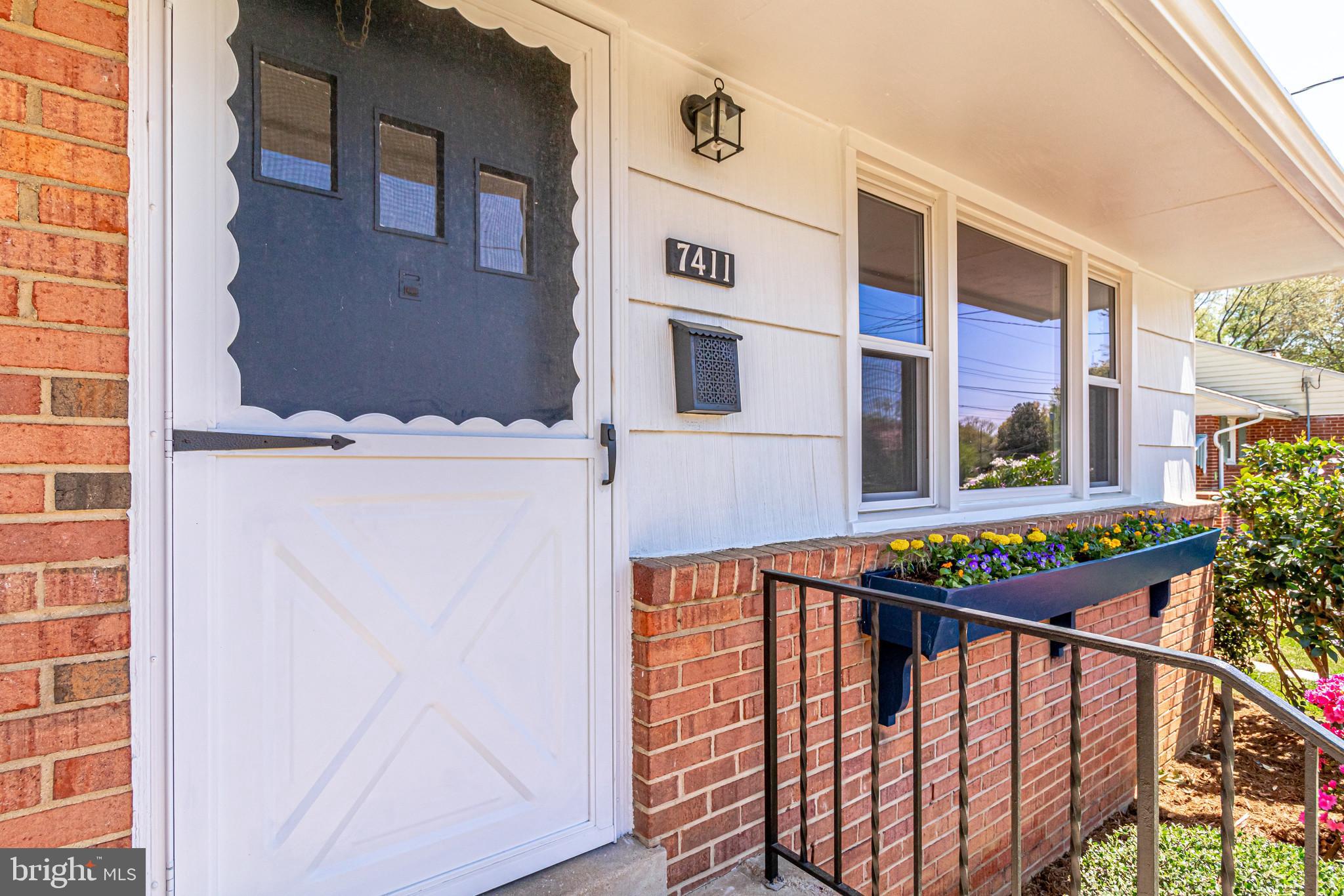 7411 Northrop Road Alexandria, VA 22306 - Photo 12 of 75 Gallery Image 12