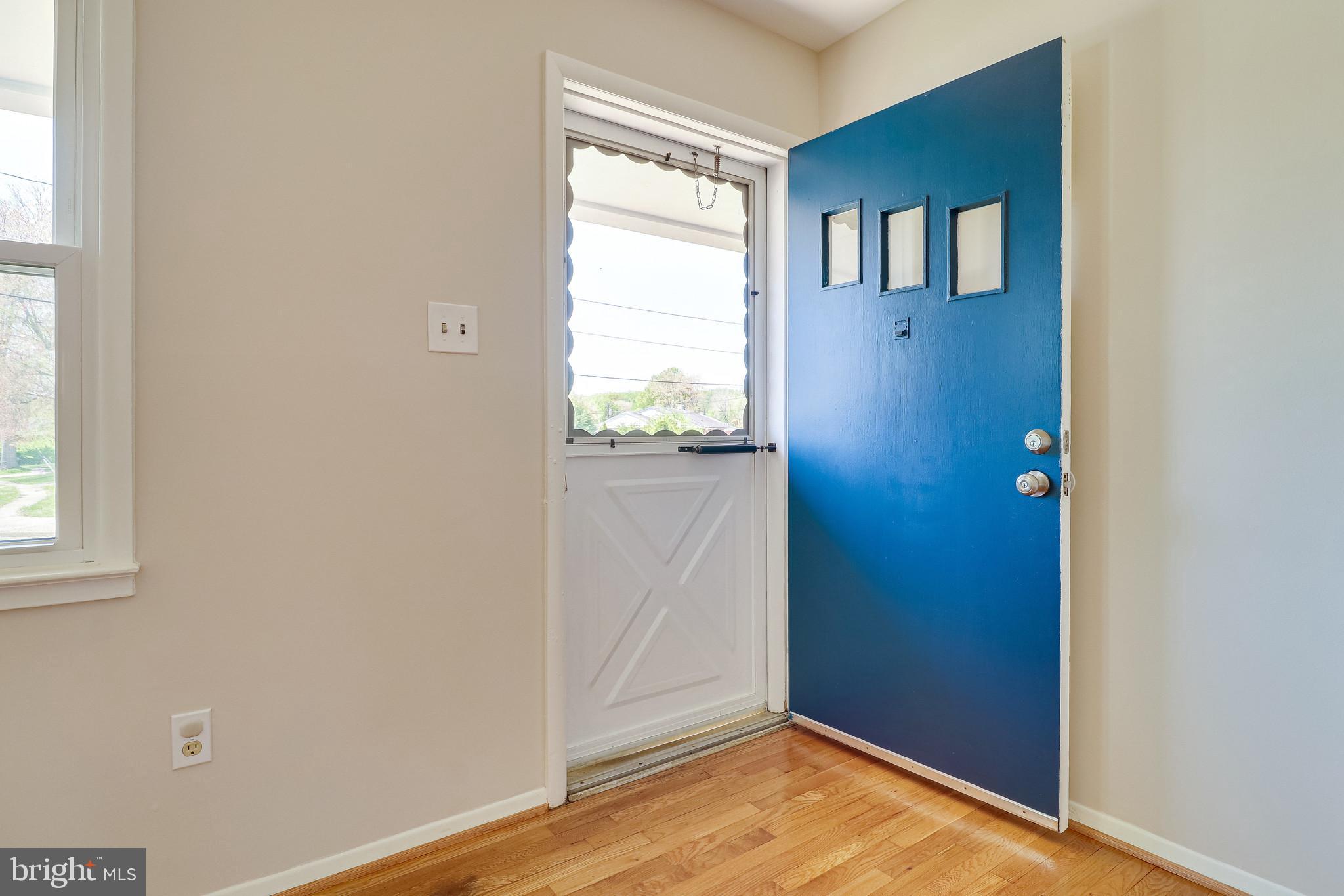 7411 Northrop Road Alexandria, VA 22306 - Photo 13 of 75 Gallery Image 13