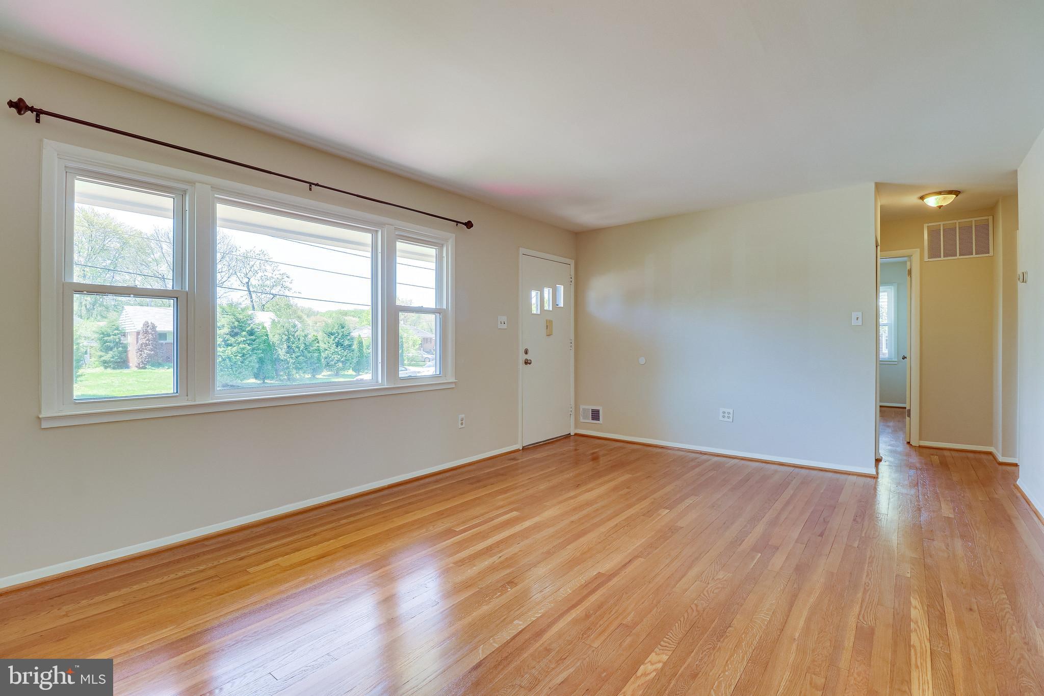 7411 Northrop Road Alexandria, VA 22306 - Photo 14 of 75 Gallery Image 14