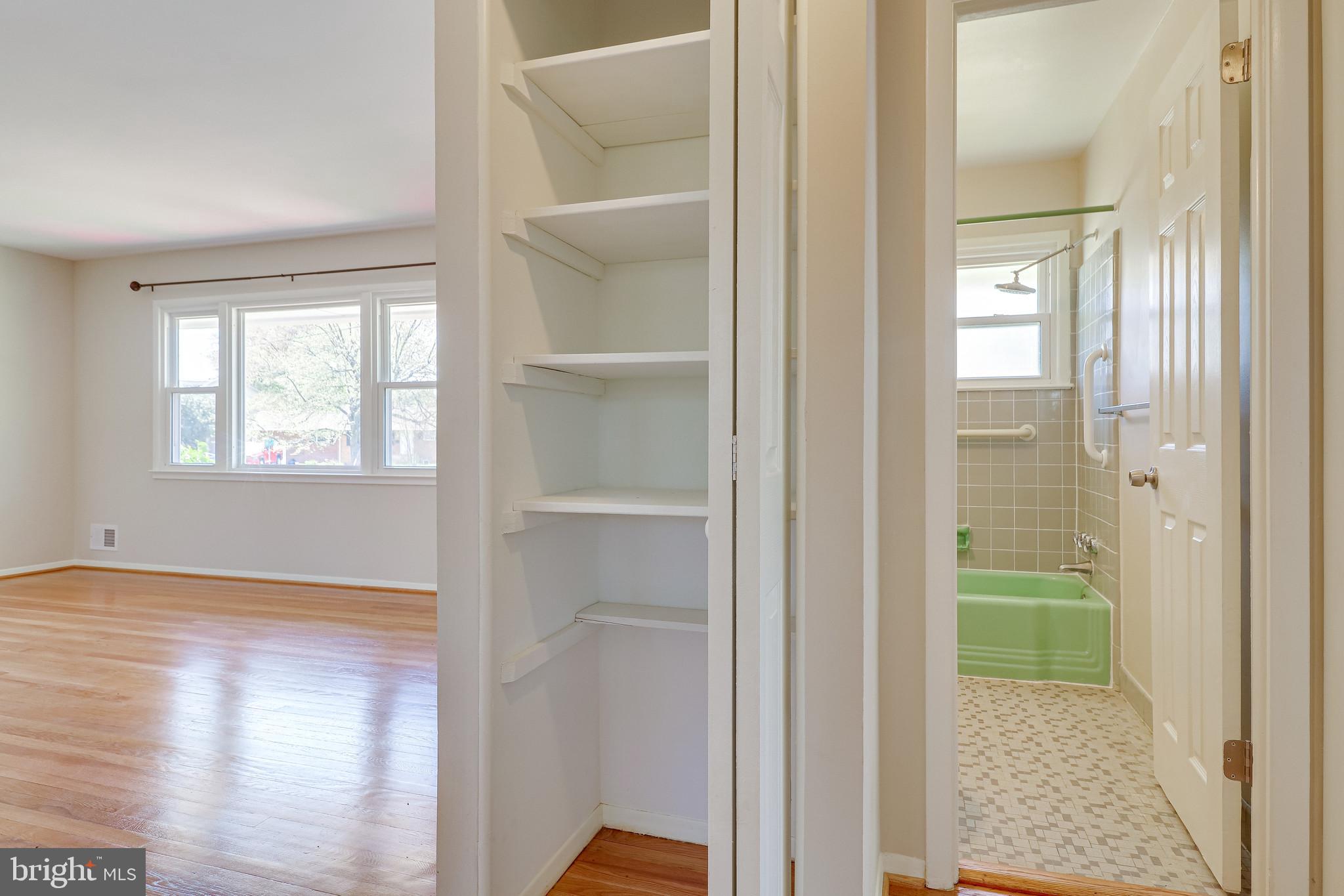 7411 Northrop Road Alexandria, VA 22306 - Photo 28 of 75 Gallery Image 28