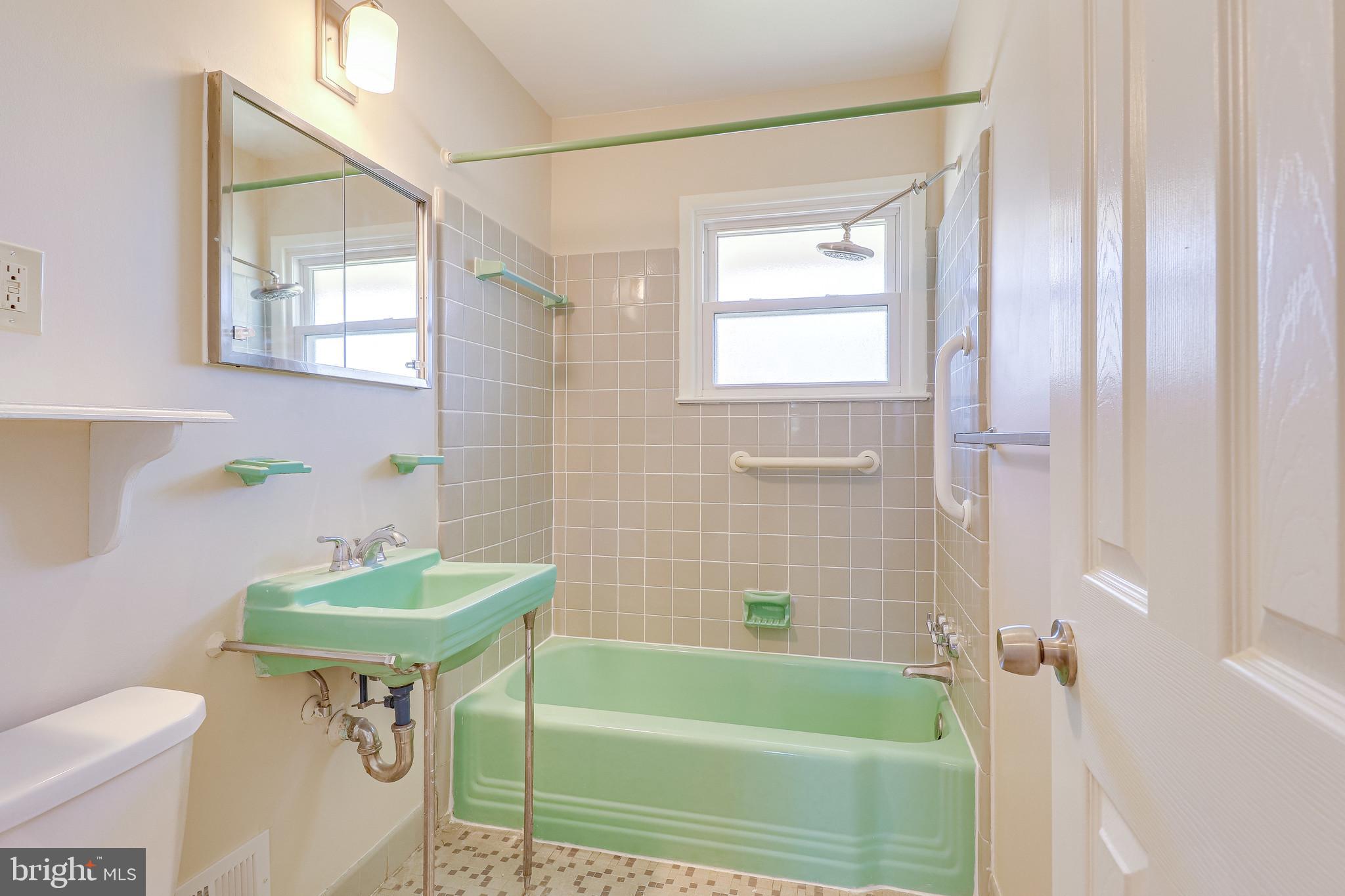 7411 Northrop Road Alexandria, VA 22306 - Photo 29 of 75 Gallery Image 29