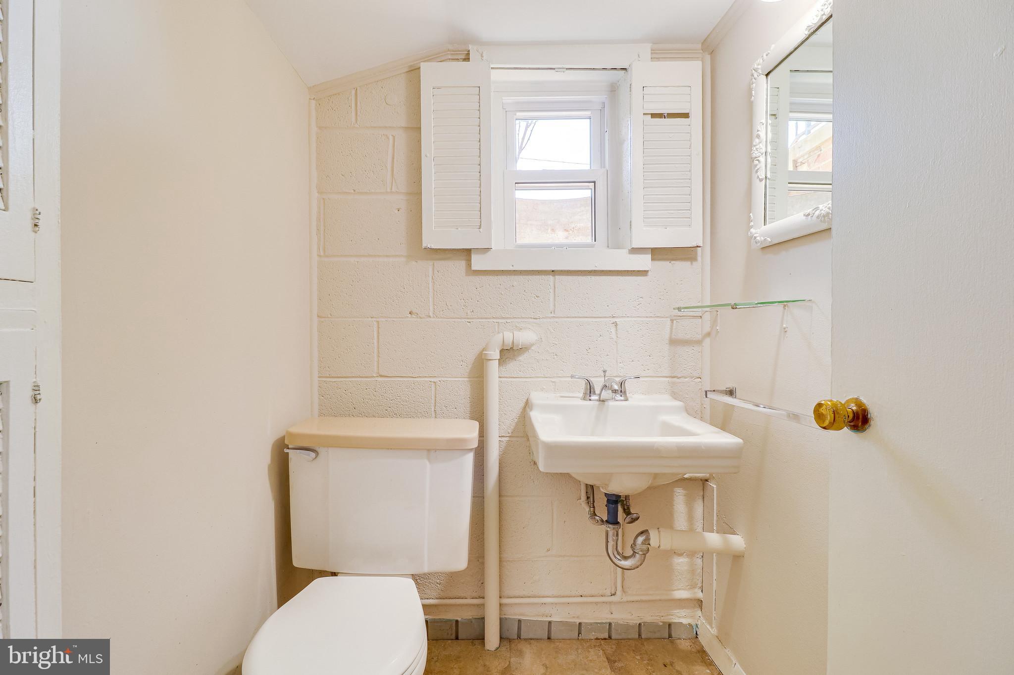 7411 Northrop Road Alexandria, VA 22306 - Photo 52 of 75 Gallery Image 52