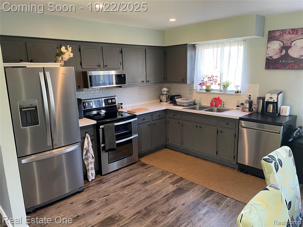 6335 Tubspring Road Almont, MI 48003 - Photo 5 of 29 Gallery Image 5