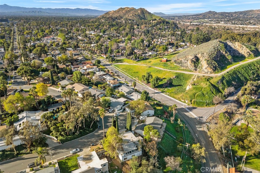 4121 Park View Terrace Riverside, CA 92501 - Photo 38 of 41 a view of a city