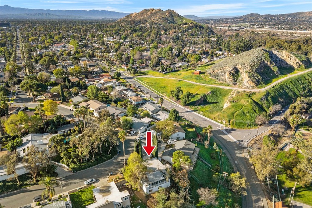 4121 Park View Terrace Riverside, CA 92501 - Photo 40 of 41 a view of a city