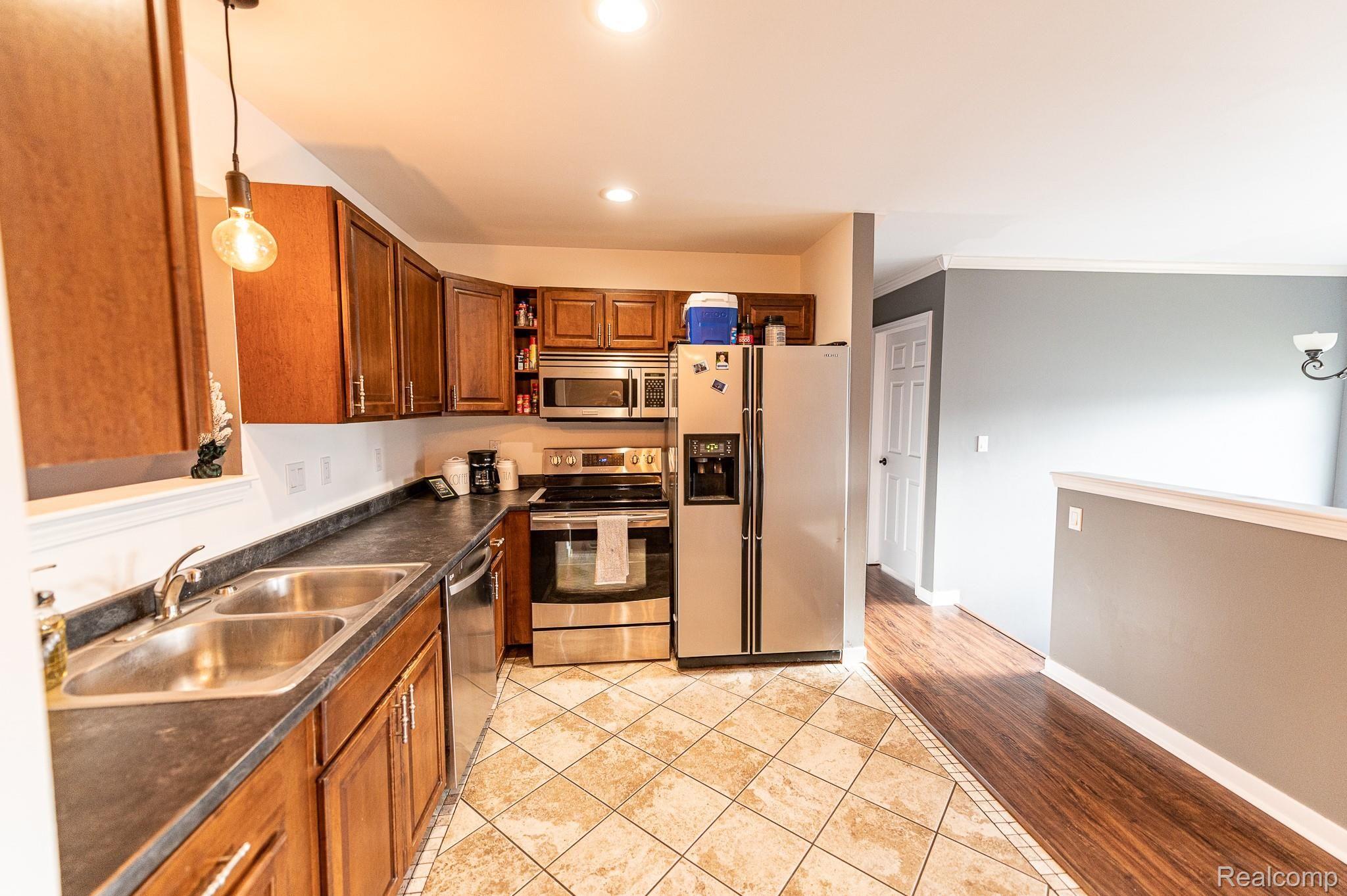 397 Sweet Briar Ridge Linden, MI 48451 - Photo 19 of 30 HardyMediaCompany-12.jpg