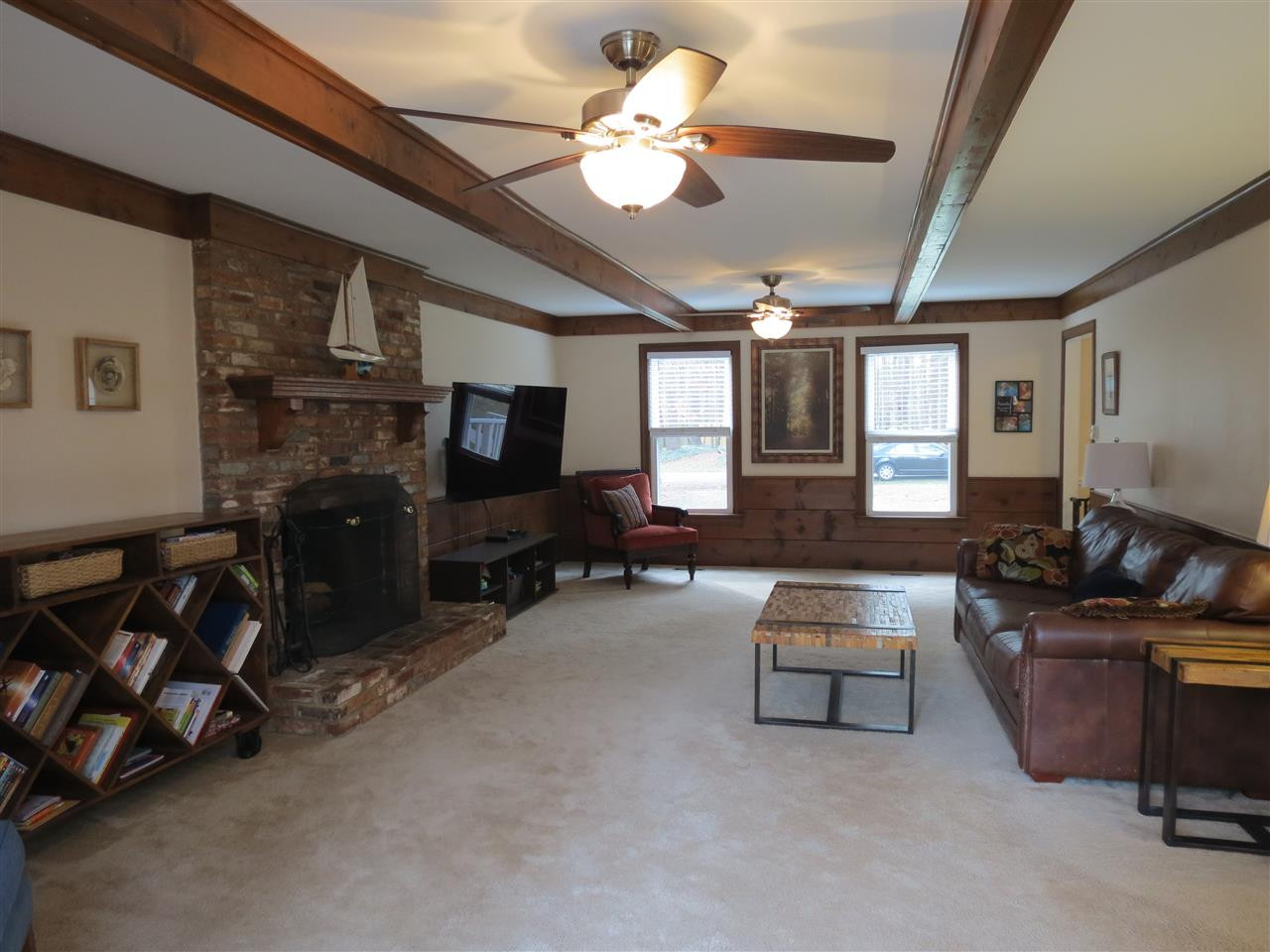 3108 Rutledge Court Raleigh, NC 27613 - Photo 4 of 26 Living Room