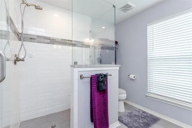 $450,000 | 1333 South Pine Street, Grapevine, TX 76051