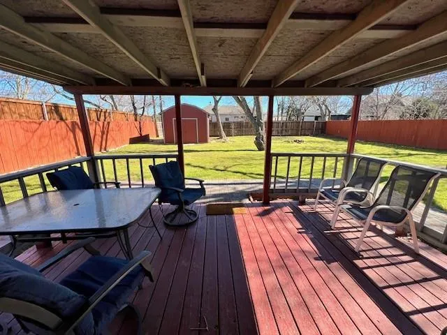 $450,000 | 1333 South Pine Street, Grapevine, TX 76051