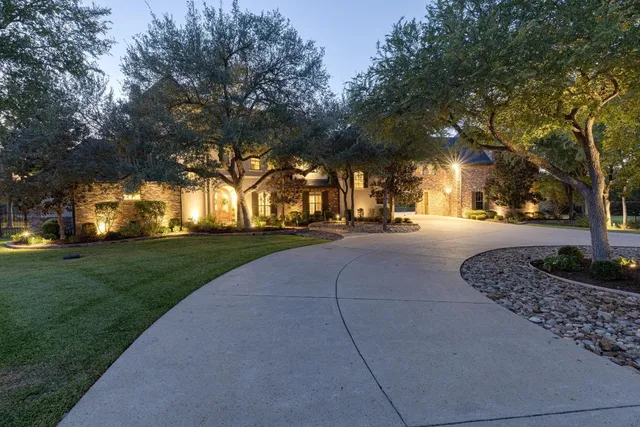 $2,500,000 | 216 Vista Lane, Georgetown, TX 78633