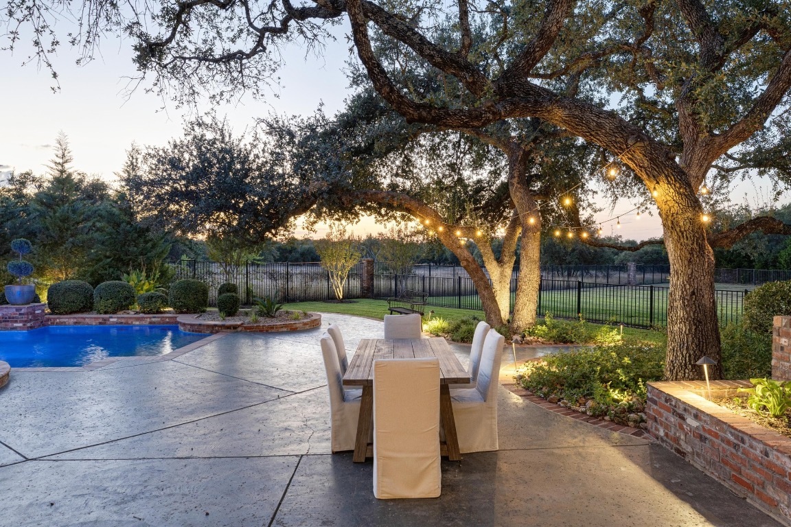 216 Vista Lane Georgetown, TX 78633 - Photo 10 of 40 a view of backyard with outdoor seating and green space