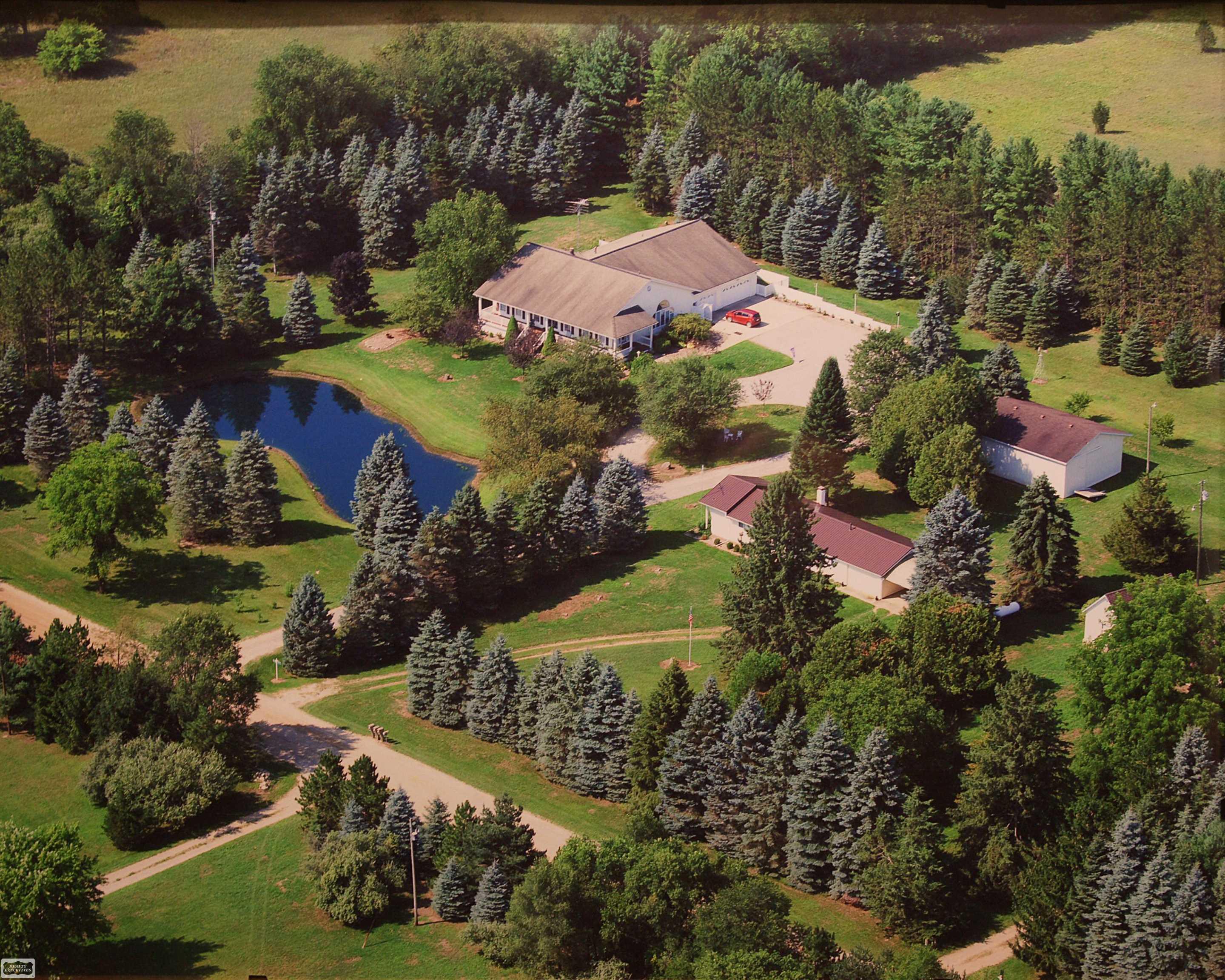 4540 Lee Hill Road Mayville, MI 48744 - Photo 5 of 12