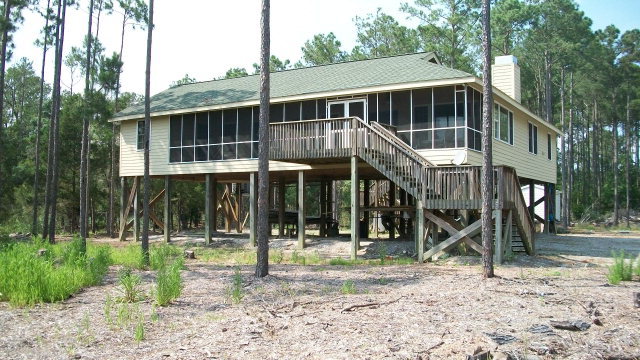 198 Meekins Road Bayboro, NC 28515 - Photo 1 of 16 Primary Photo