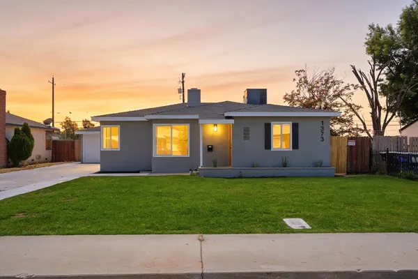 $324,900 | 1373 North Esther Way, Fresno, CA 93728