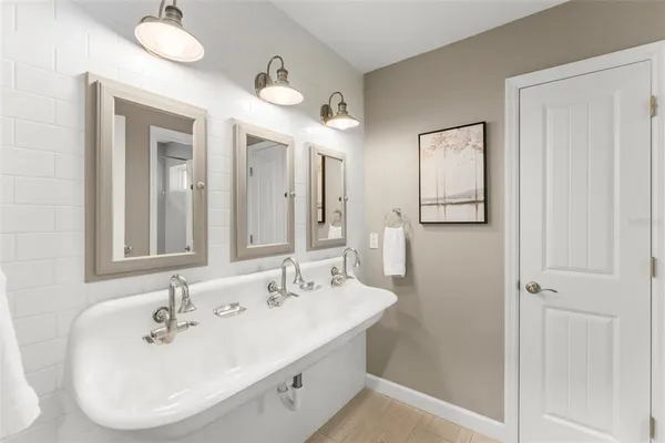 $3,495,000 | 5538 West Lake Butler Road, Windermere, FL 34786