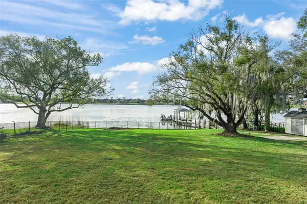 $3,495,000 | 5538 West Lake Butler Road, Windermere, FL 34786