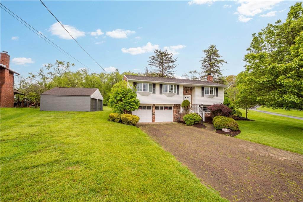 994 Weigles Hill Road Elizabeth, PA 15037 - Photo 2 of 33 Gallery Image 2
