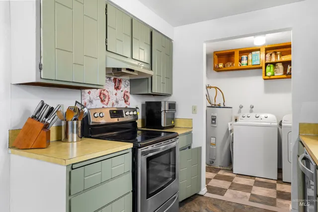 $249,990 | 510 Chestnut Street, Mountain Home, ID 83647