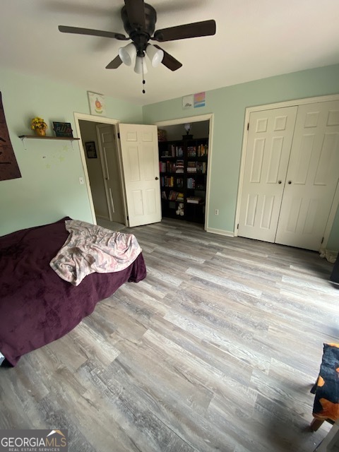 1102 Williams Lane Elberton, GA 30635 - Photo 22 of 36 a view of a livingroom with a fireplace