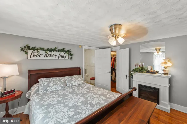 a bathroom with a double vanity sink mirror and