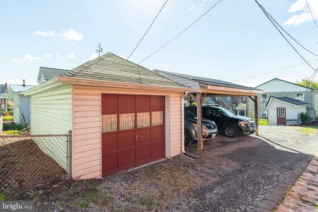 $214,000 | 19 South Street, Cumberland, MD 21502