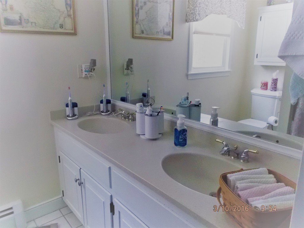 67 Stonecleave Road North Andover, MA 01845 - Photo 22 of 24 Gallery Image 22