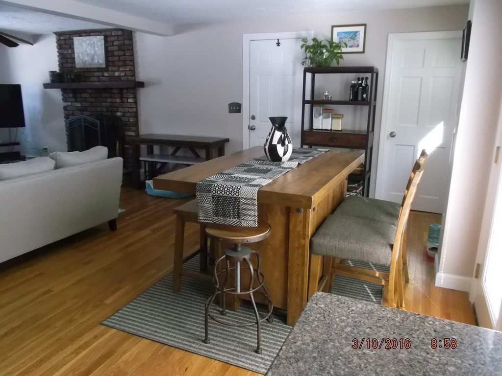 67 Stonecleave Road North Andover, MA 01845 - Photo 9 of 24 Gallery Image 9