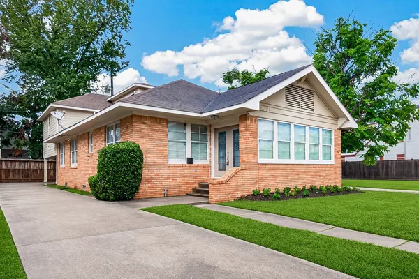$350,000 | 2905 Rosewood Street, Houston, TX 77004