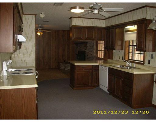 13102 Jones Road Ponchatoula, LA 70454 - Photo 3 of 16 Gallery Image 3