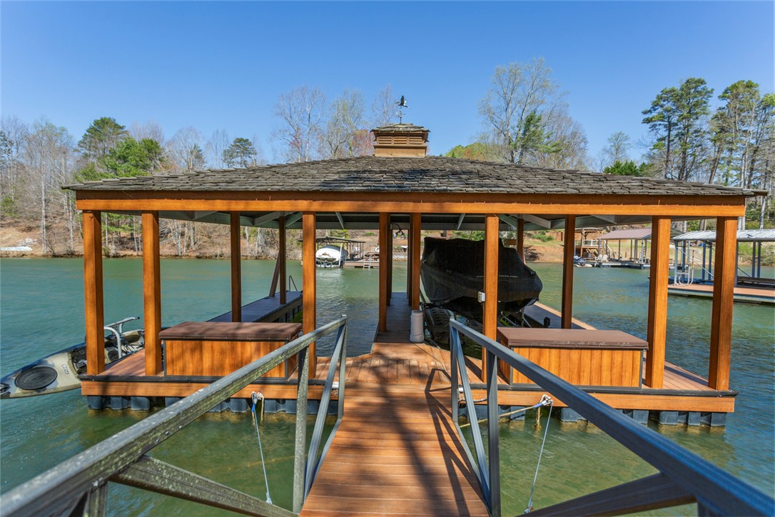 620 Crooked Trace Lane Seneca, SC 29672 - Photo 3 of 20