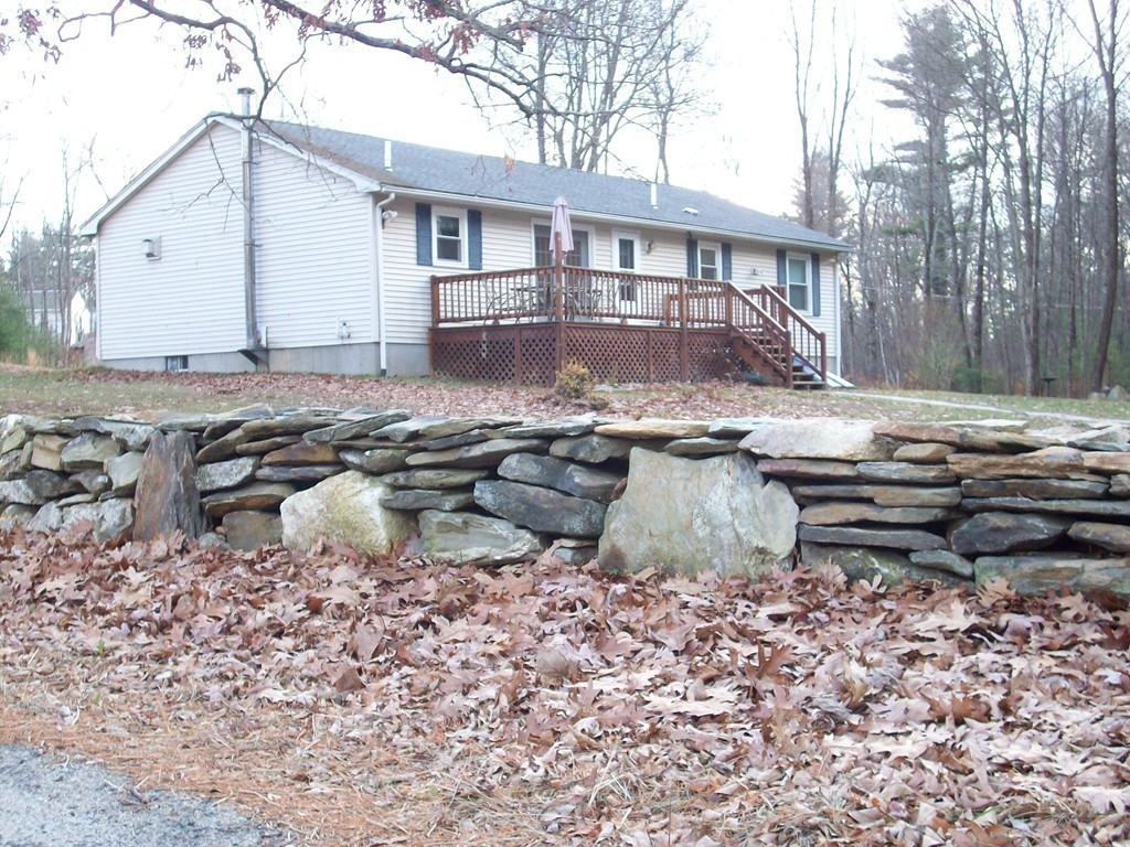 214 Freeman Road Charlton, MA 01507 - Photo 3 of 18