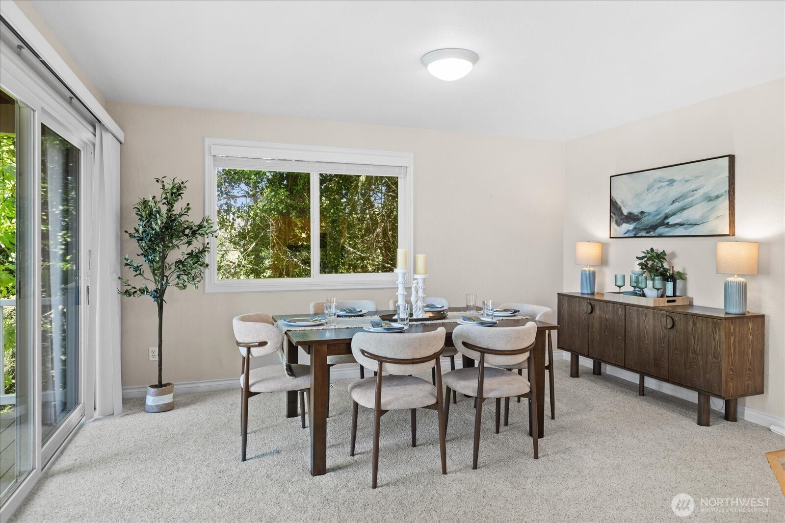 16209 70th Place West Edmonds, WA 98026 - Photo 8 of 39