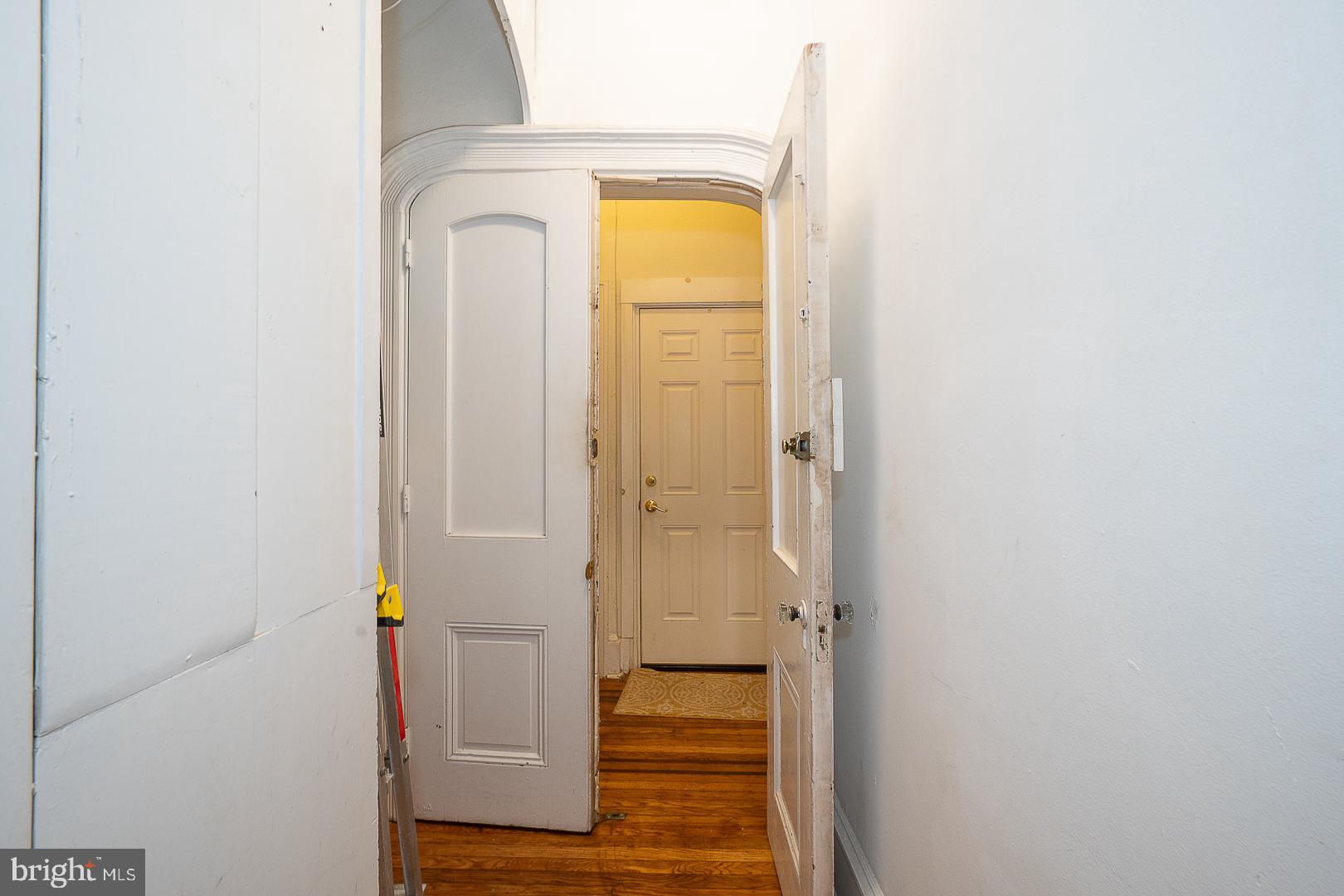 129 Sumac Street Philadelphia, PA 19128 - Photo 37 of 111 Back of Main Hallway