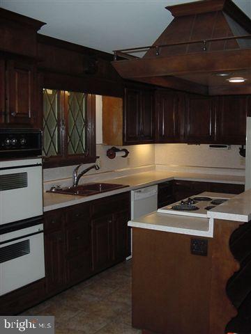3299 Randy Road Lancaster, PA 17601 - Photo 9 of 18 Gallery Image 9