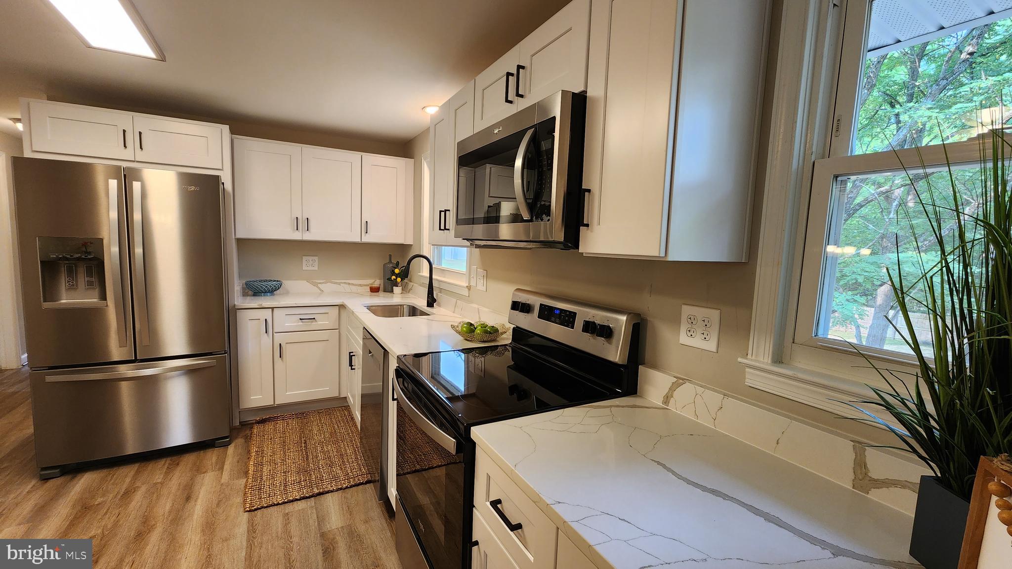 5655 Beverleys Mill Road Broad Run, VA 20137 - Photo 3 of 57 Gallery Image 3