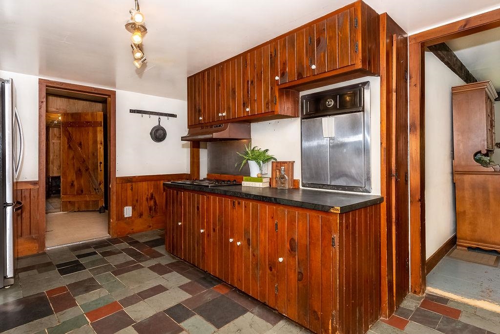506 Drake Hill Road Strafford, NH 03884 - Photo 7 of 39