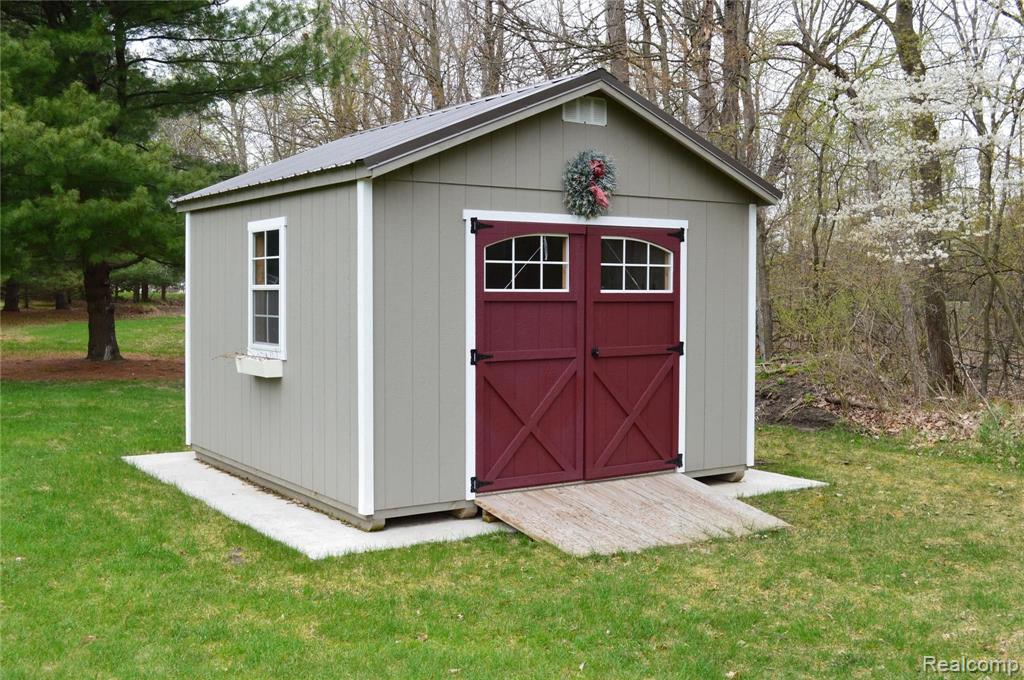 1191 Riley Road Caro, MI 48723 - Photo 8 of 27