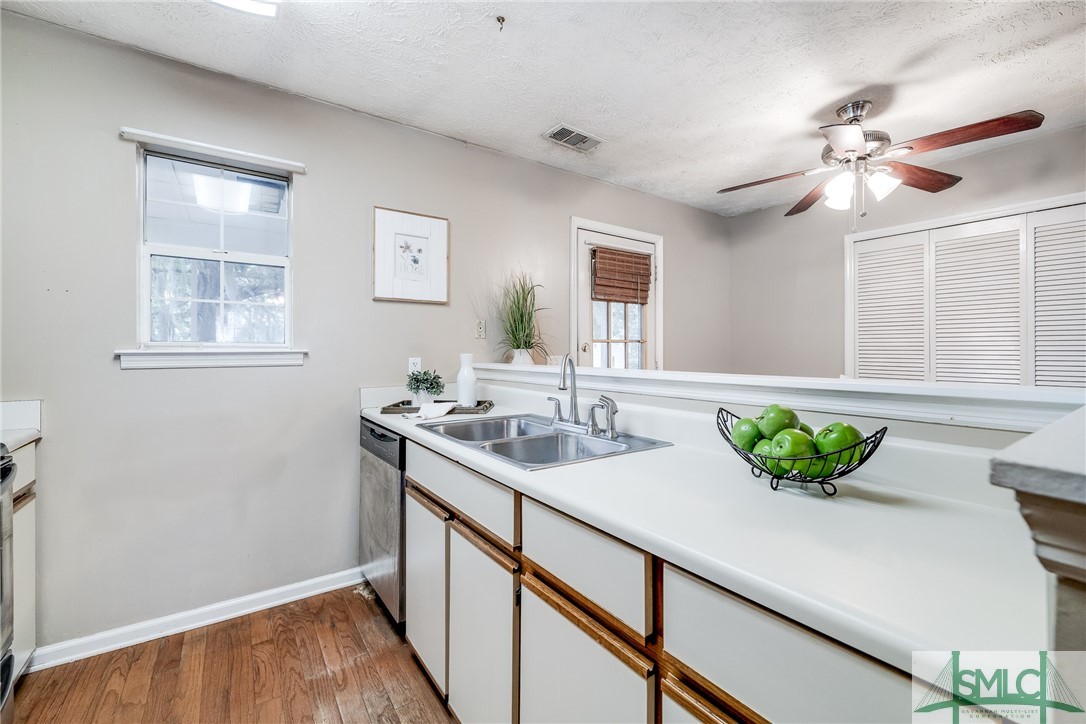 24 Mapmaker Lane Savannah, GA 31410 - Photo 10 of 28 Gallery Image 10