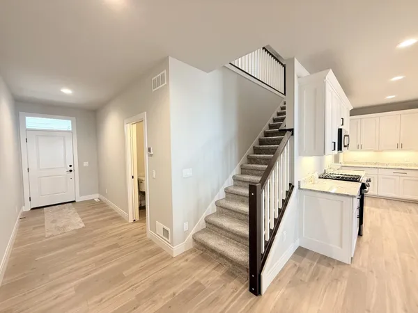 $449,900 | 4719 Bellflower Drive, DeForest, WI 53532