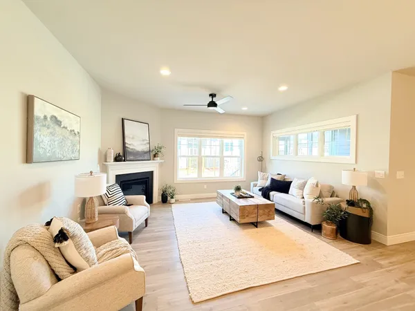 $449,900 | 4719 Bellflower Drive, DeForest, WI 53532