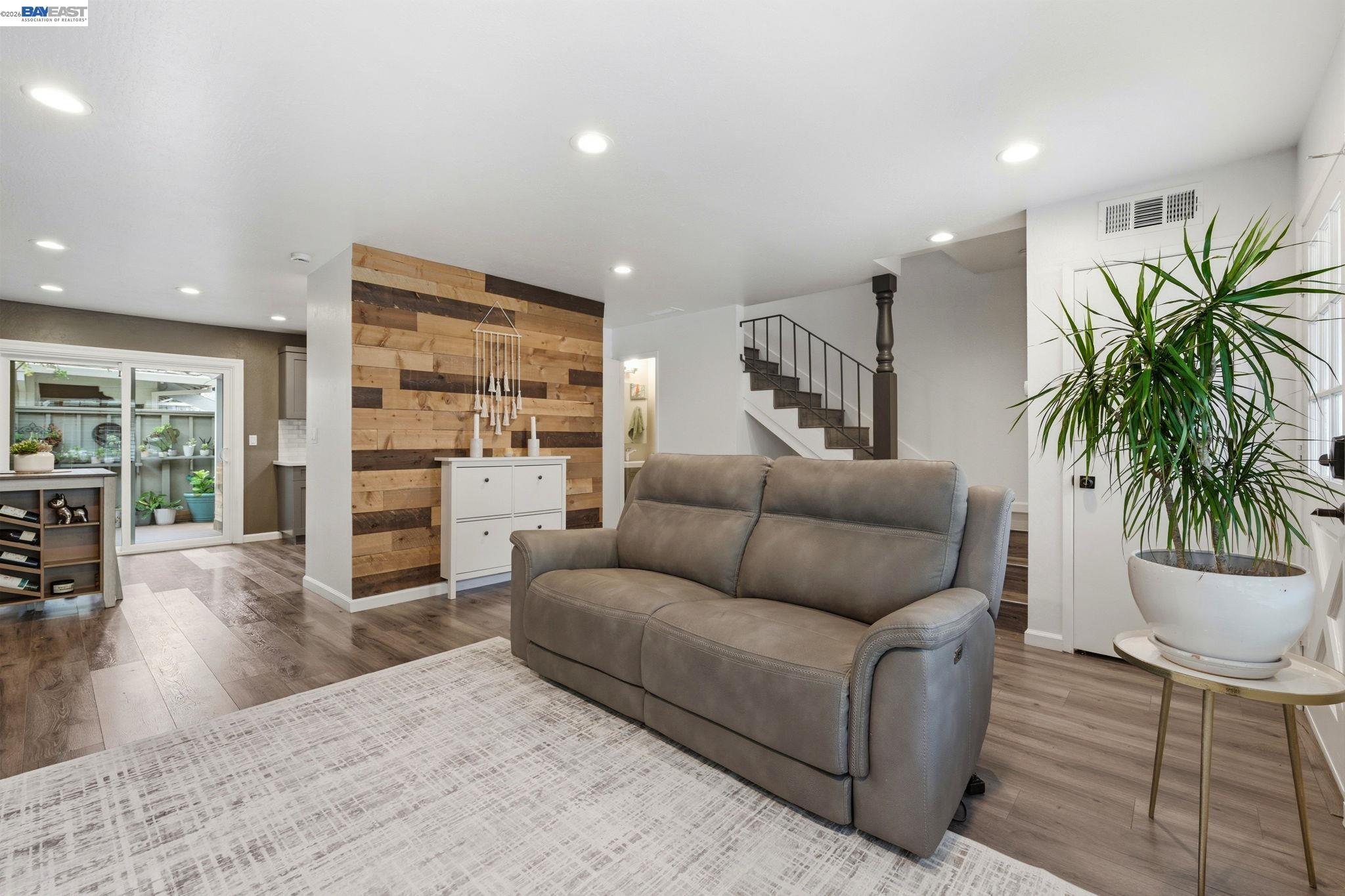 2561 Fountainhead Drive San Ramon, CA 94583 - Photo 4 of 23