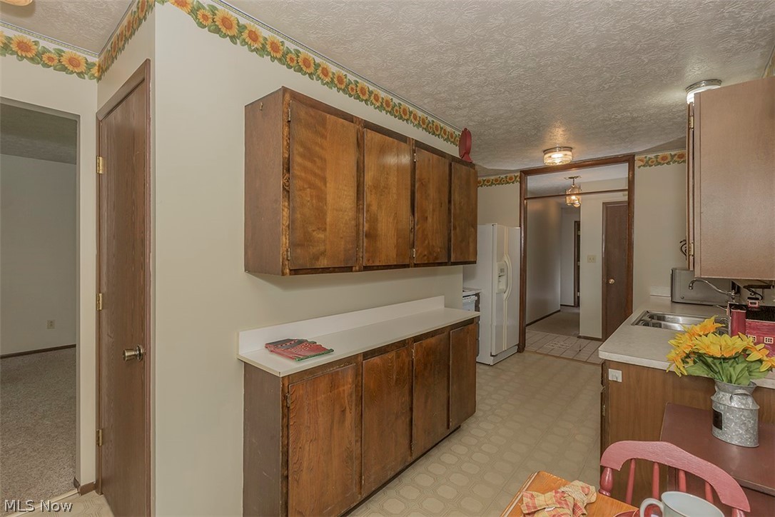 14860 Georgia Road Middlefield, OH 44062 - Photo 14 of 35