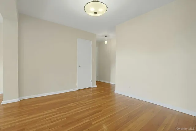 $265,000 | 19 Old Mamaroneck Road, Unit 6M, White Plains, NY 10605