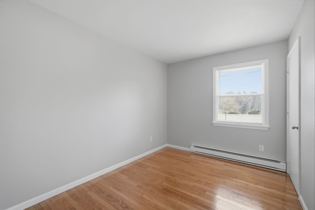 974 Wilbraham Road Springfield, MA 01109 - Photo 12 of 20