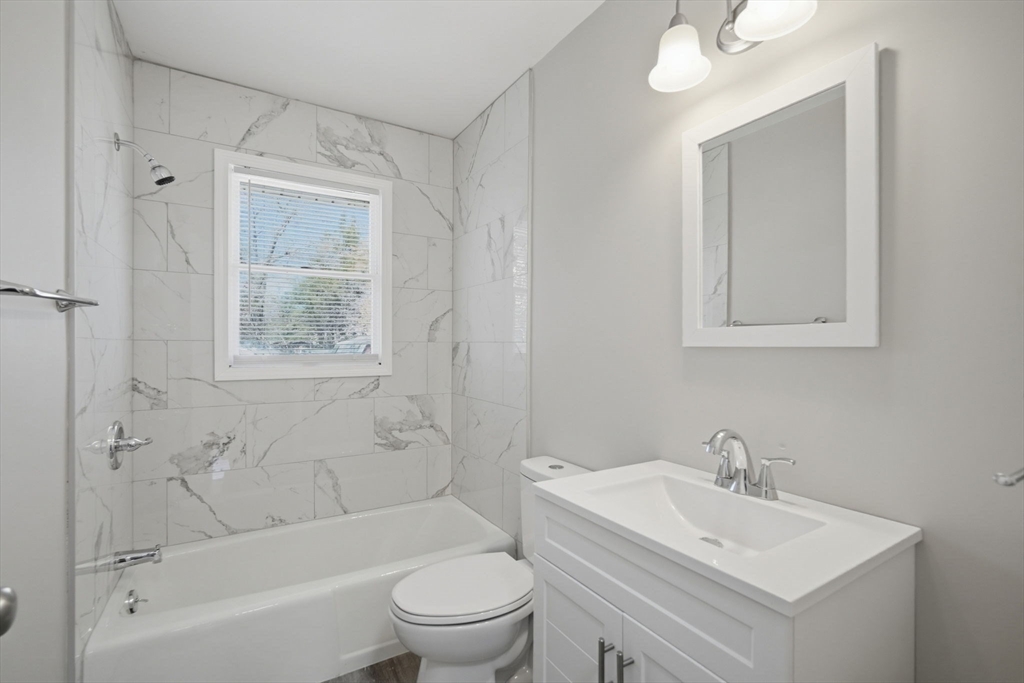 974 Wilbraham Road Springfield, MA 01109 - Photo 14 of 20