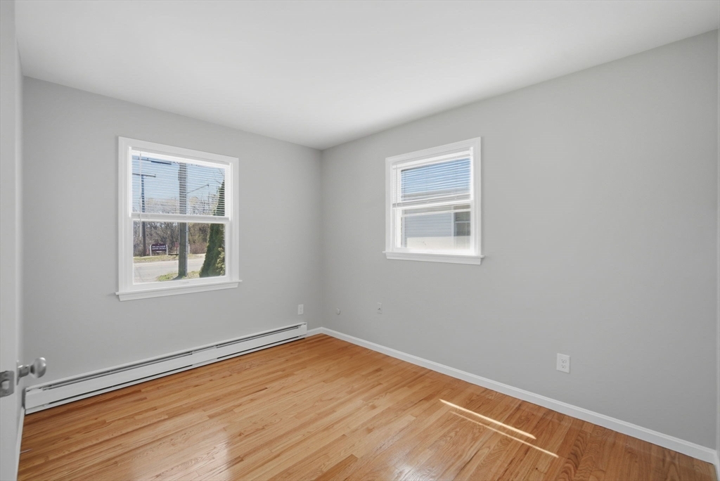 974 Wilbraham Road Springfield, MA 01109 - Photo 15 of 20